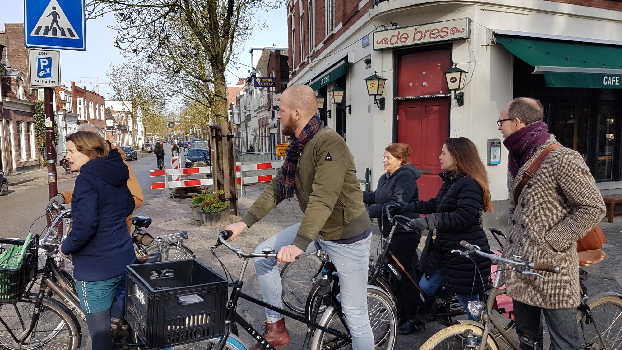 Wethouder Carine Bloemhoff bezoekt Noorderplantsoenbuurt