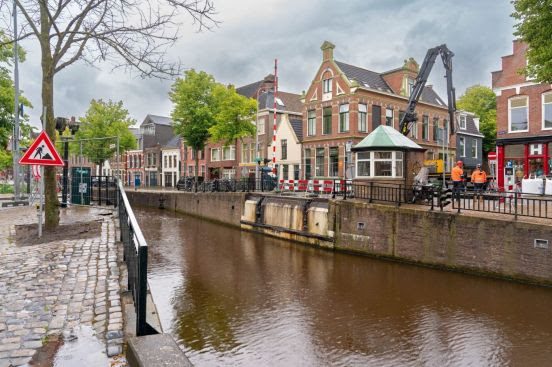 Aanleg noodbrug voor Visserbrug